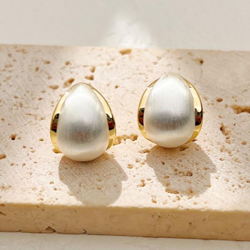 Minimalist Metal Stud Earrings Women Fashionable Versatile Luxury Ear Accessories Daily Commute