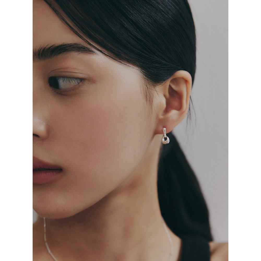 (Silver 925) Dangly Mini Stud Earring