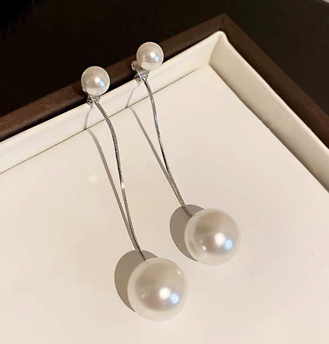 Серьги-подвески из серебра 925 пробы с жемчугом: Французское ретро, легкая роскошь, модный темперамент