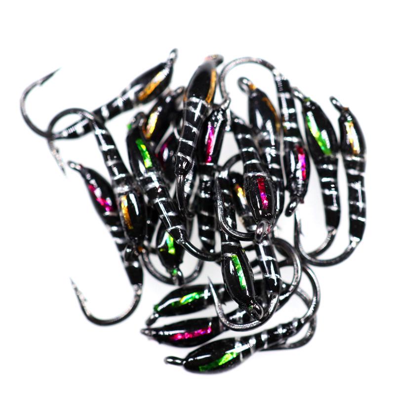 Набор крючков приманок на форель