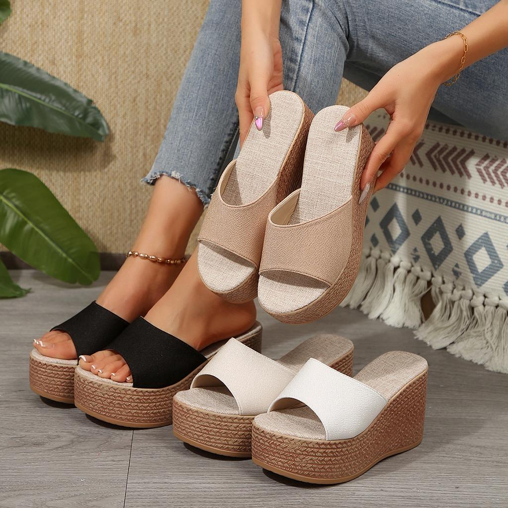 Внешняя торговля 2025 лето шлепанцы на толстой подошве женская обувь европейские и американские водонепроницаемые на платформе на толстой подошве уличные шлепанцы с тапочками