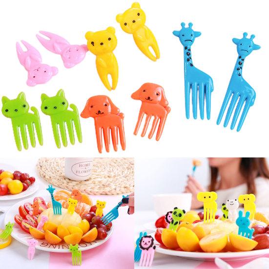 10Pcs Creative Plastic Mini Fruit Fork Lunch Decoration Cartoon Elephant Giraffe Bento Stick Party Favors