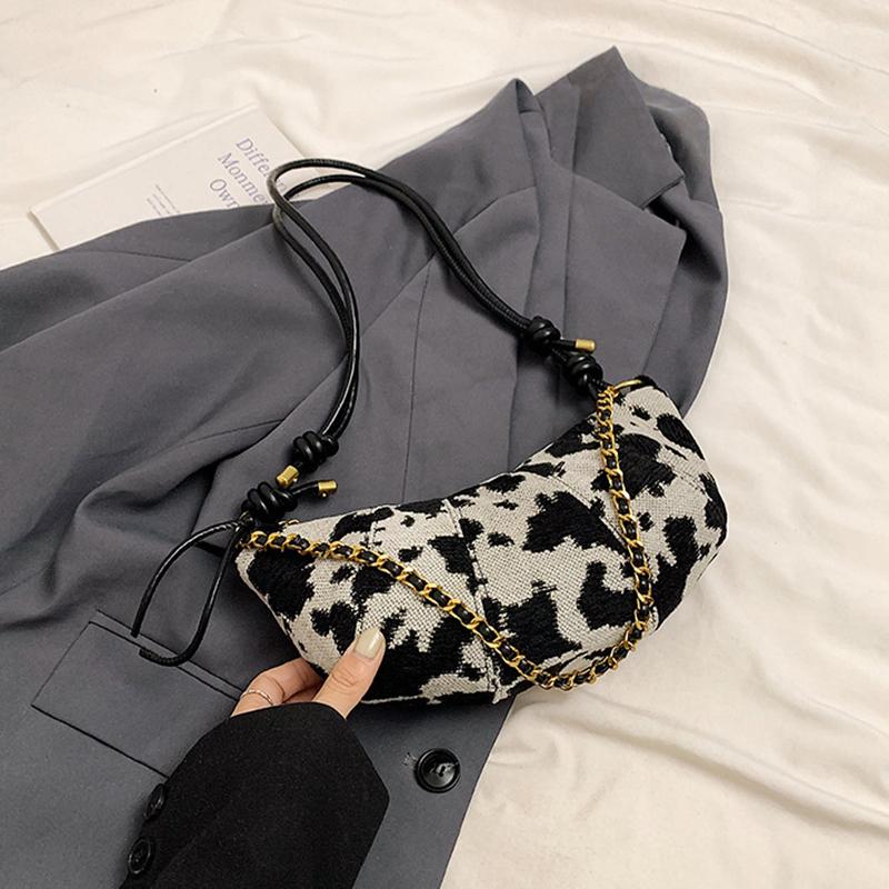 Versatile Cow Pattern Bag Women's New Fashion Trend Splicing Horn Bag Simple Canvas Messenger Bag CLE