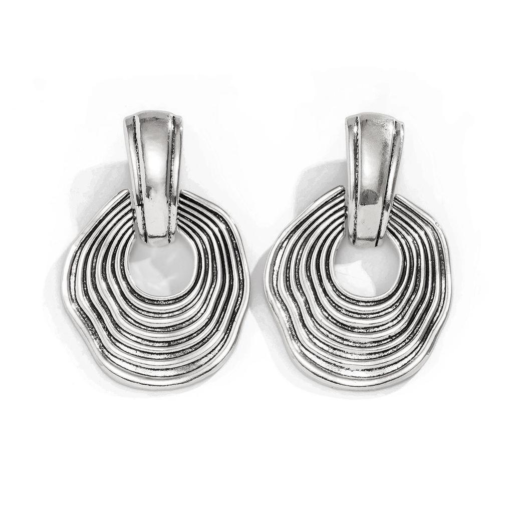 Европейские и американские геометрические серьги из сплава с эффектом состаривания: Неравномерная волнистая текстура для женщин