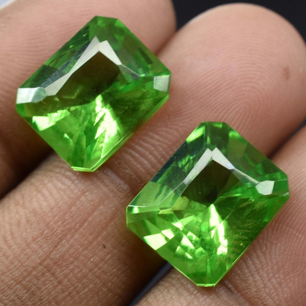 Natural GREEN Peridot 16.50 Ct Emerald Cut Gemstone For Collections