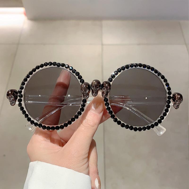 Ретро готические солнцезащитные очки с черепом для женщин, модные вечерние, Хэллоуин, роскошные панк-солнцезащитные очки со стразами, уникальные круглые очки