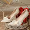 Elegant Flower String Bead Decoration Pumps Women Comfortable Pointed Toe Satin Brand Designer Shoes Fashion Wedding Bridal Shoe