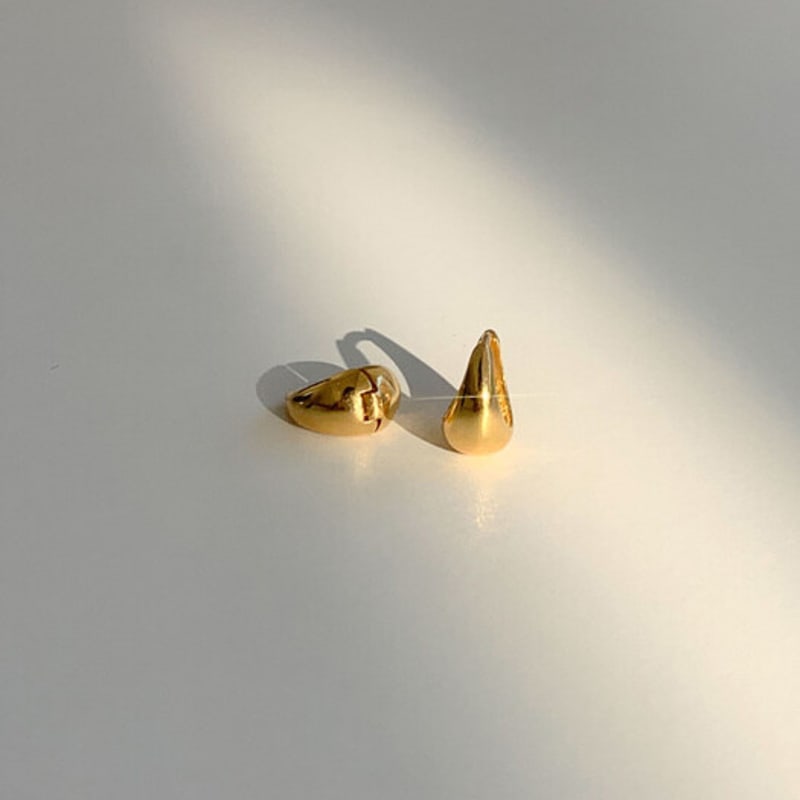 Современные серьги-капли из золота 14 карат с шариком, застежка в одно касание
