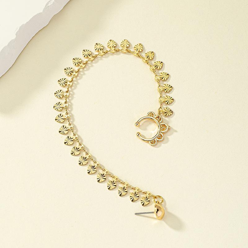 No Piercing Nose Clip for Women Creative Heart Tassel Chain Stud Earrings Bohemia Nose Clips Sexy Body Jewelry Accessories Punk Fake Nose Piercing