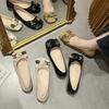 Модные женские туфли Square Head 2024 Весна Осень Низкий каблук Металлические дизайнерские женские туфли Модные повседневные лоферы с бантом Женские