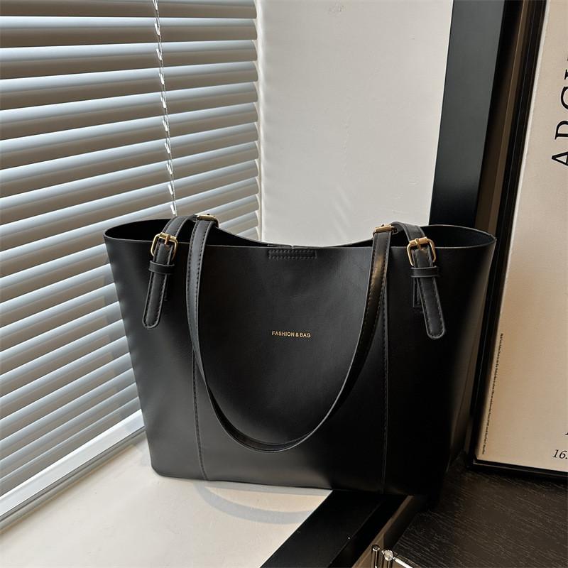 Stylish Retro Minimalist Pu Tote Bag For Women With Spacious Design For Everyday Use