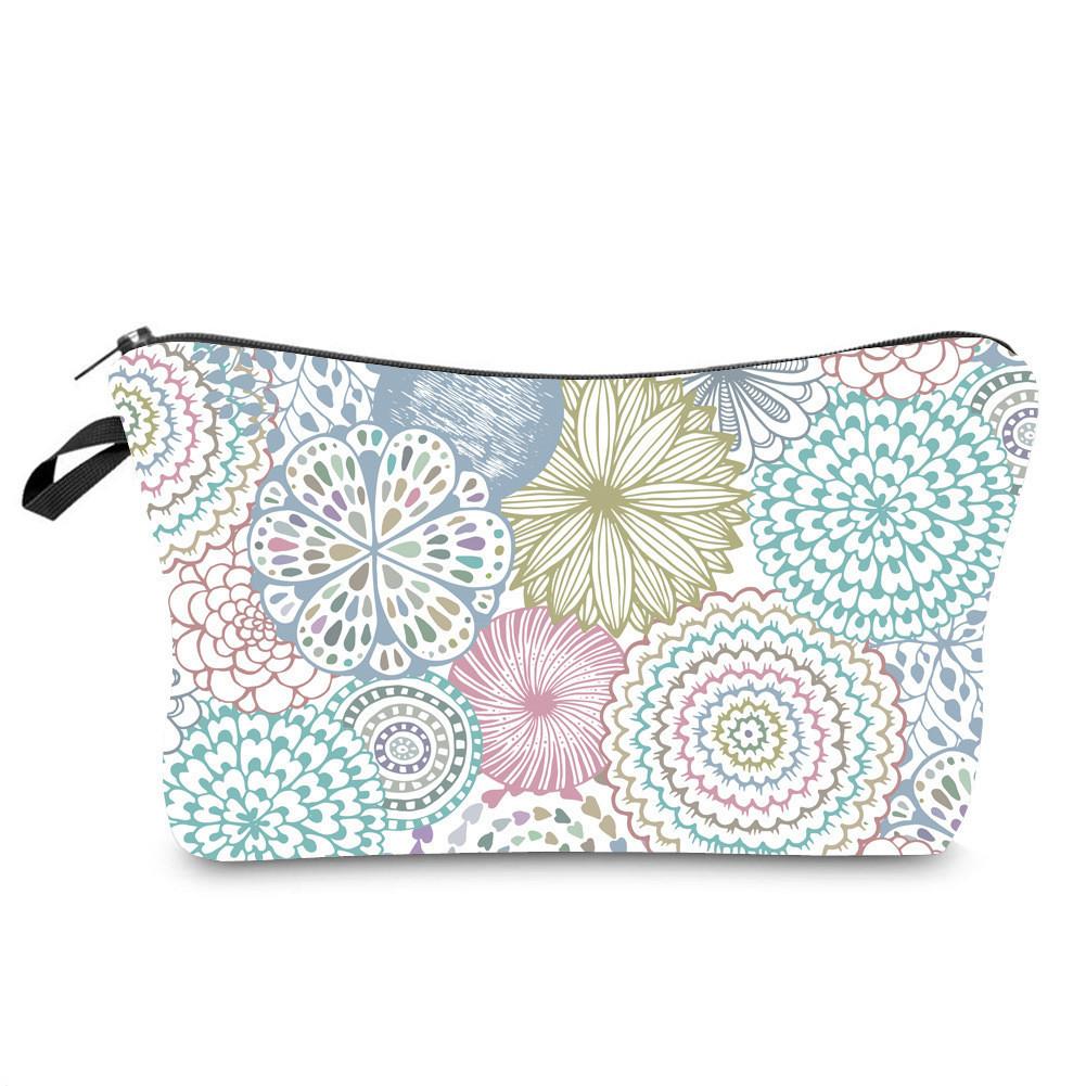 Trendy Vintage Mandala Flower Makeup Bag Handbag For Travel Polyester Lining Various Color Options