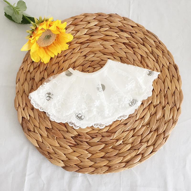 Sweet Baby Girls Boys Cotton Bibs Round Soft Waterproof Fake Collar Accessories Korean Style Kids Lace Neck Wear Children Items