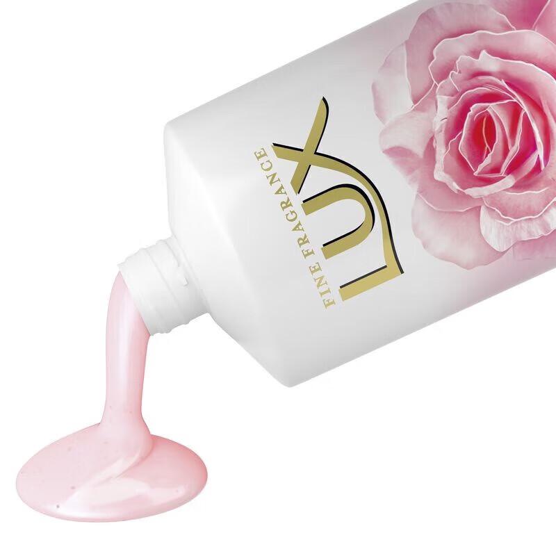 LUX Luxurious Fragrance Shower Milk
