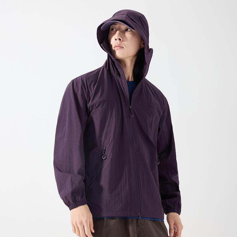 Ice silk outdoor sunscreen clothing for women, light and breathable skin clothing, hooded UV protection UPF10 + sunscreen clothing for men