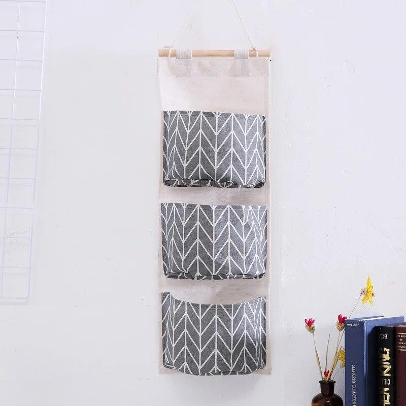 Cotton Linen Pattern Hanging Storage Bag 3 Pockets Wall Mounted Wardrobe Hang Bags Wall Pouch Cosmetic Toys Organizer 1PC Hot