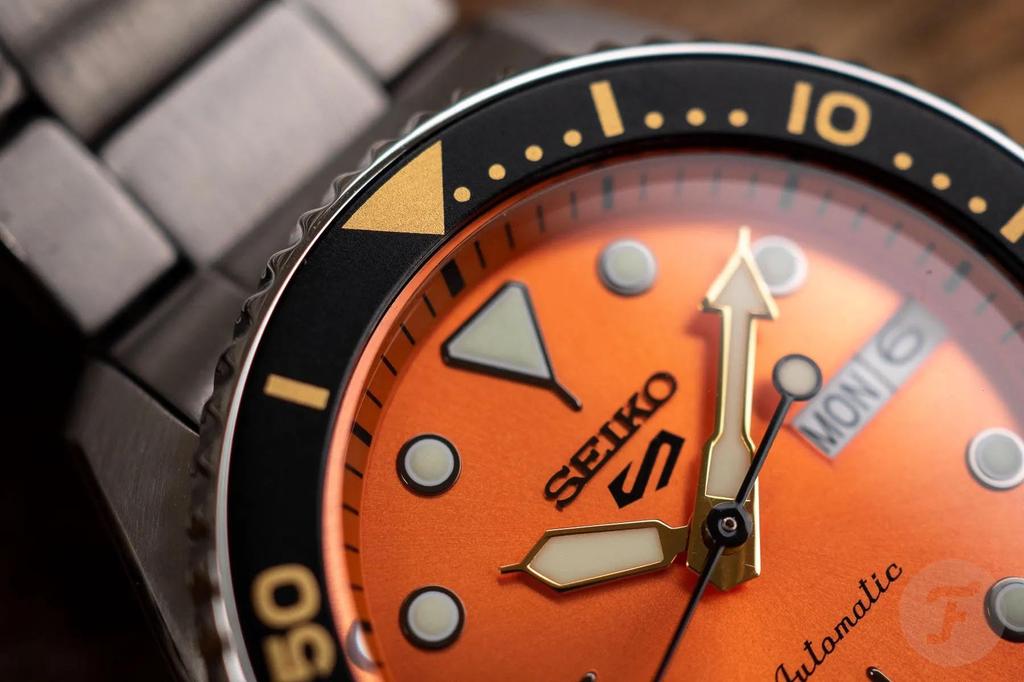 Seiko SEIKO Автоматический ручной Зарубежная модель SKX Boy (с обмоткой) Часы, Размер, Оранжевый, SRPK35K1, Мужские [Б/У]