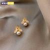 Серьги-гвоздики в корейском стиле с медовой пчелой и жемчугом для женщин, изысканные маленькие элегантные серьги для женщин, свадебные украшения на день рождения, подарки