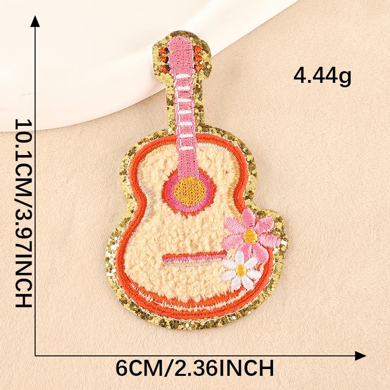 Вышитый значок Дуоку: Нашивка из синели с золотой окантовкой в виде бабочек и цветов для аксессуаров одежды.