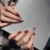 24 шт. средних и длинных бордовых темно-коричневых ногтей с рисунком змеи и бабочки, милый и прохладный маникюр с постепенным изменением, накладные ногти, маникюр с эффектом ветра