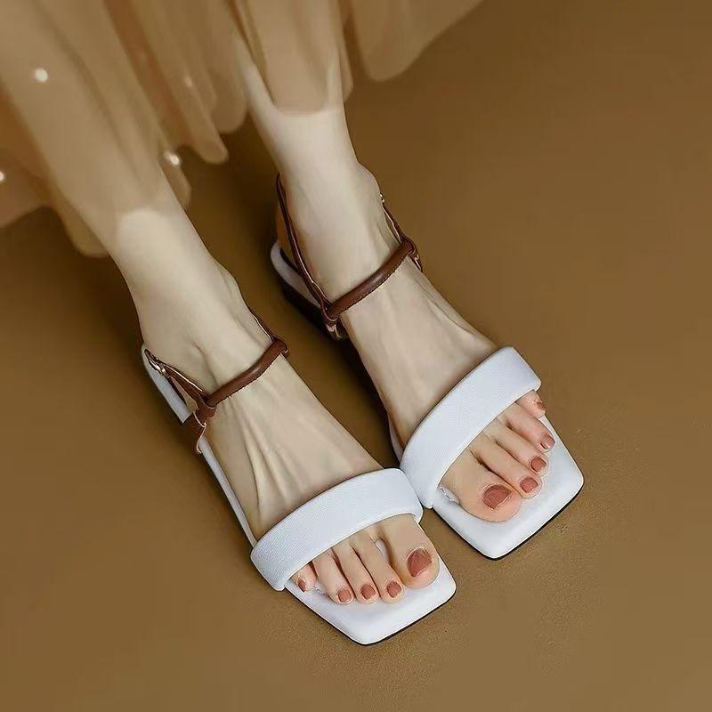 Мода 2025 Новые летние сандалии с квадратным носком, на низком каблуке, универсальные, с одной перемычкой, женские, на толстом каблуке, с мягкой подошвой, с чувством дизайна