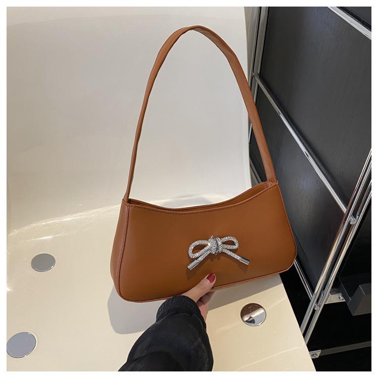 Простой темпераментный бант 2024 новый тренд корейская версия мода повседневная иностранный стиль подмышки однотонная маленькая квадратная сумка