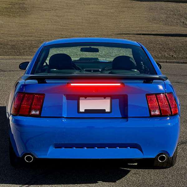 1 Black Plastic High Mount Stop Lamp for Ford (Model: 1R3Z13A613AB)