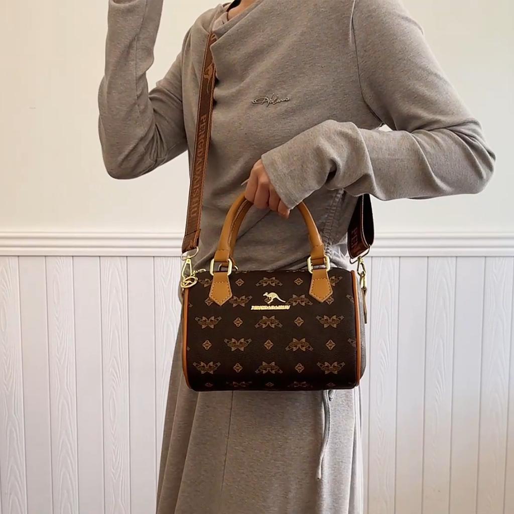 Vintage Stylish Boston Shoulder Bag Retro Pattern PU Spacious Design Ideal for Women Commuting Shopping Daily Use Crossbody Bag