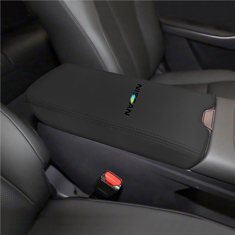 Leather Armrest Cover & Console Pad for Dongfeng Nissan N6 – Car Interior Accessory
