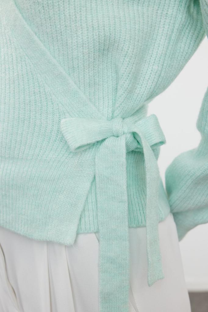 Women's Fashion Stylish Cardigan Black Soft Textured V-Neck Knitwear Cardigan