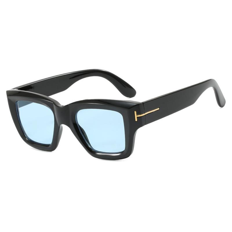 Квадратная маленькая оправа черные модные женские солнцезащитные очки ретро простые подходят для ежедневных поездок на работу шоппинга аксессуары