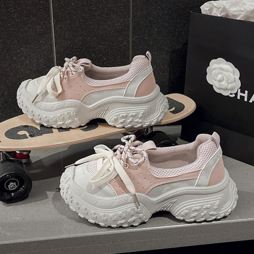 Fashion 2024 Autumn Fashion Platform 5CM Sneakers Women Casual Height Increasing Thick Bottom Shoes Leather Woman Chunky Sneakers Creepe