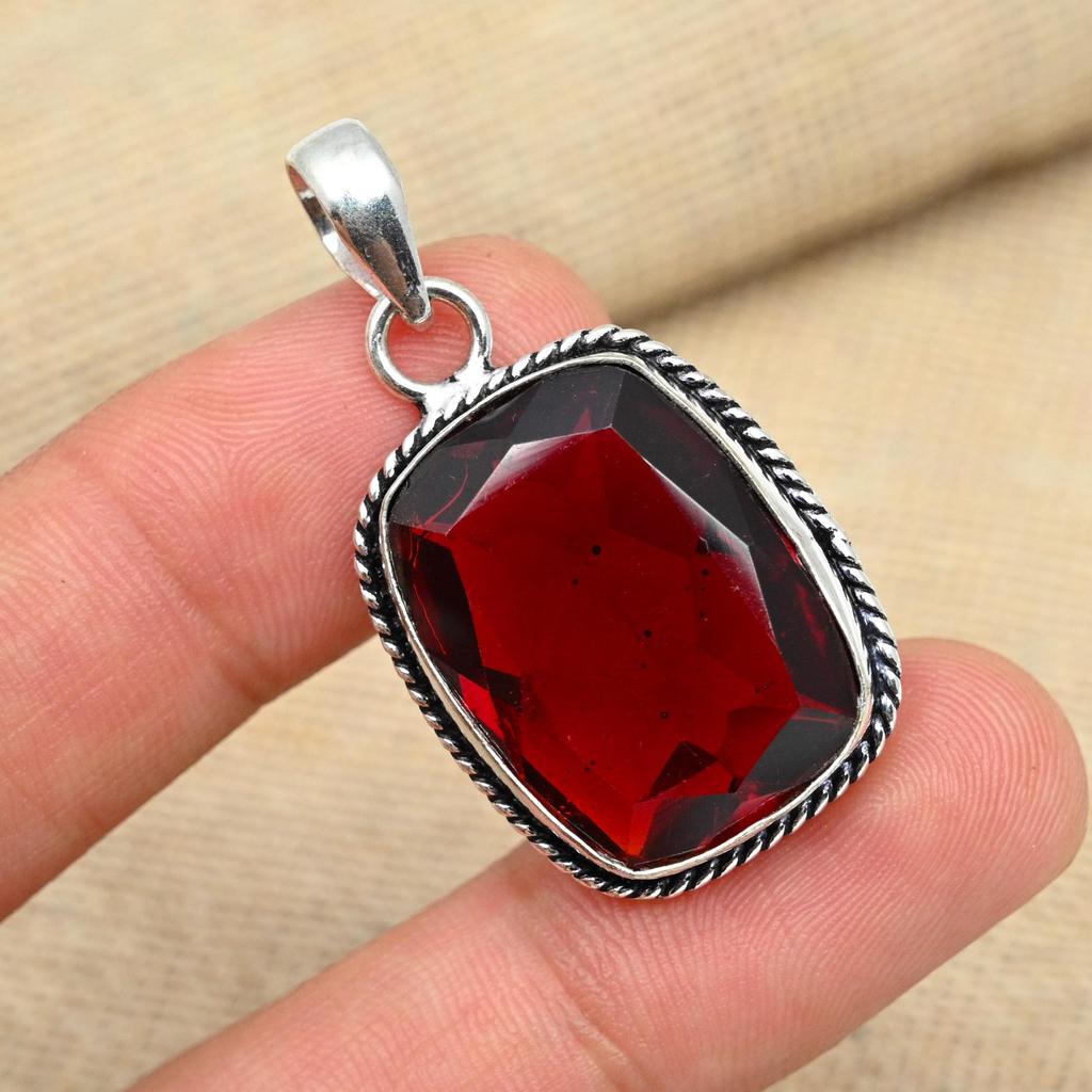 Красный гранат драгоценный камень стерлингового серебра 925 пробы ручной работы кулон ювелирные изделия подарок на день святого валентина