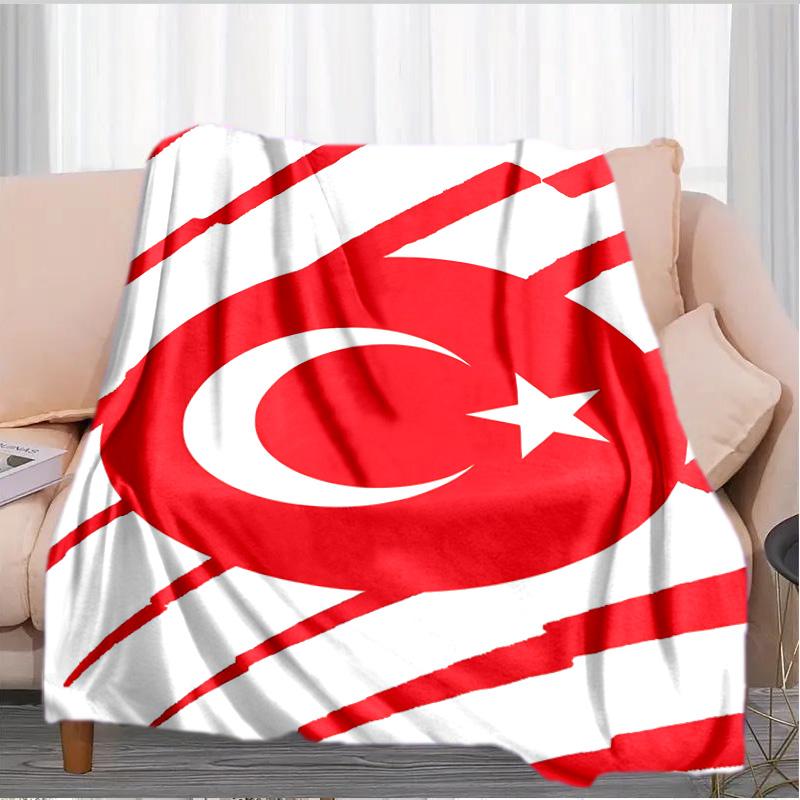 Turkish Flag Design Blanket Suitable for Sofas, Beds, Offices, And Camping - Perfect Gift for Halloween Christmas