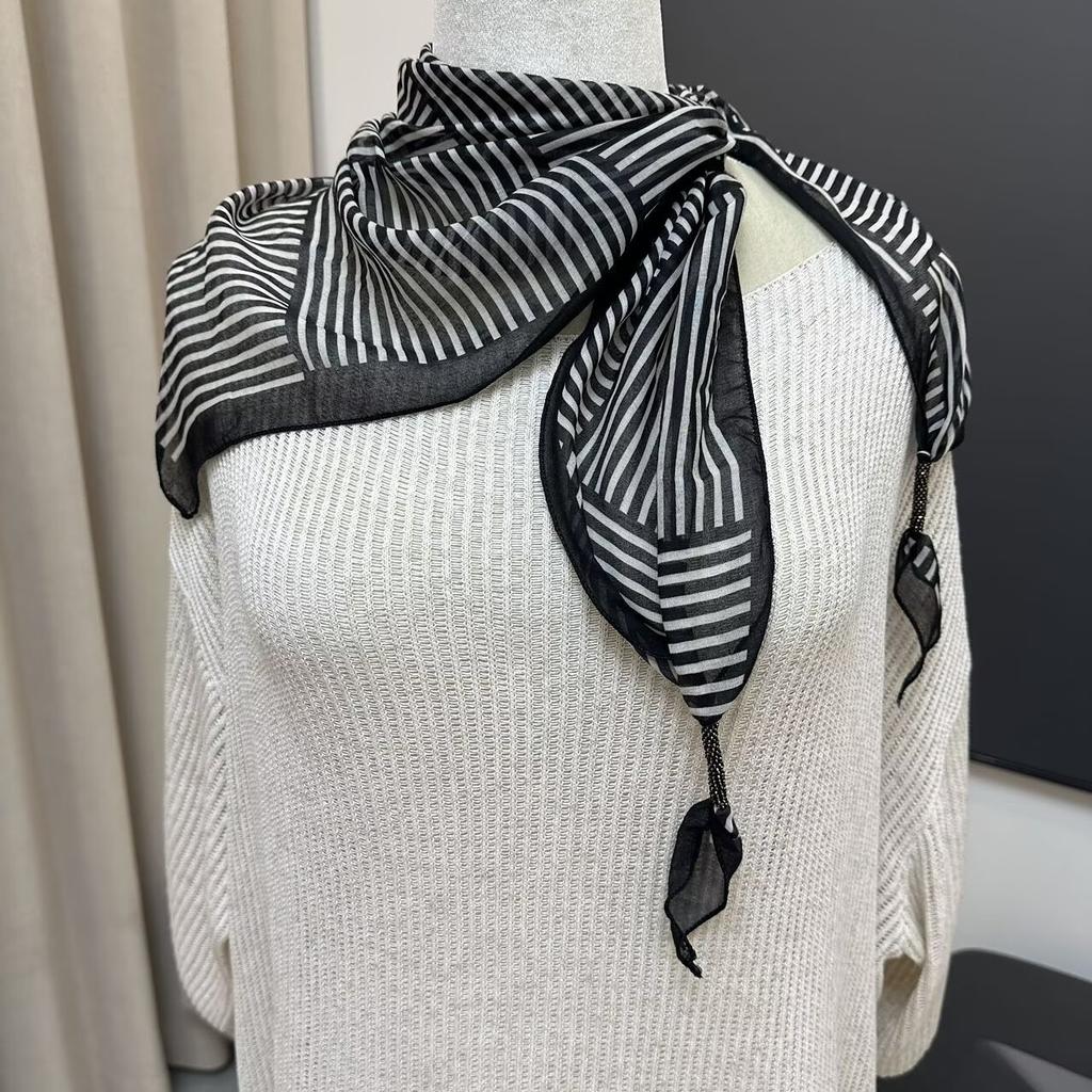 Cotton And Linen Triangle Scarf Summer Thin Silk Scarf Women'S High-End Shawl Women'S Versatile Belt Japanese And Korean Fart Curtain Scarf