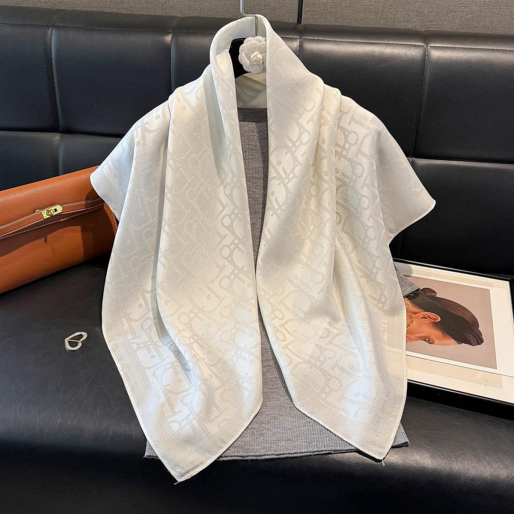 Simulation Silk Fashionable And Elegant High-End Square Scarf Silk Scarf Letter D Tencel Cotton Gold Silk Scarf Headscarf Women