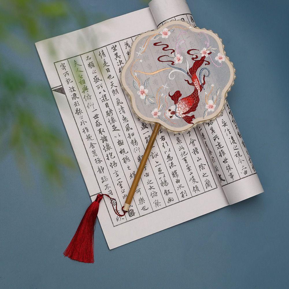 Классический круглый веер в китайском стиле, винтажный вышитый шелковый веер, двусторонний с кисточкой, ручной веер для женщин