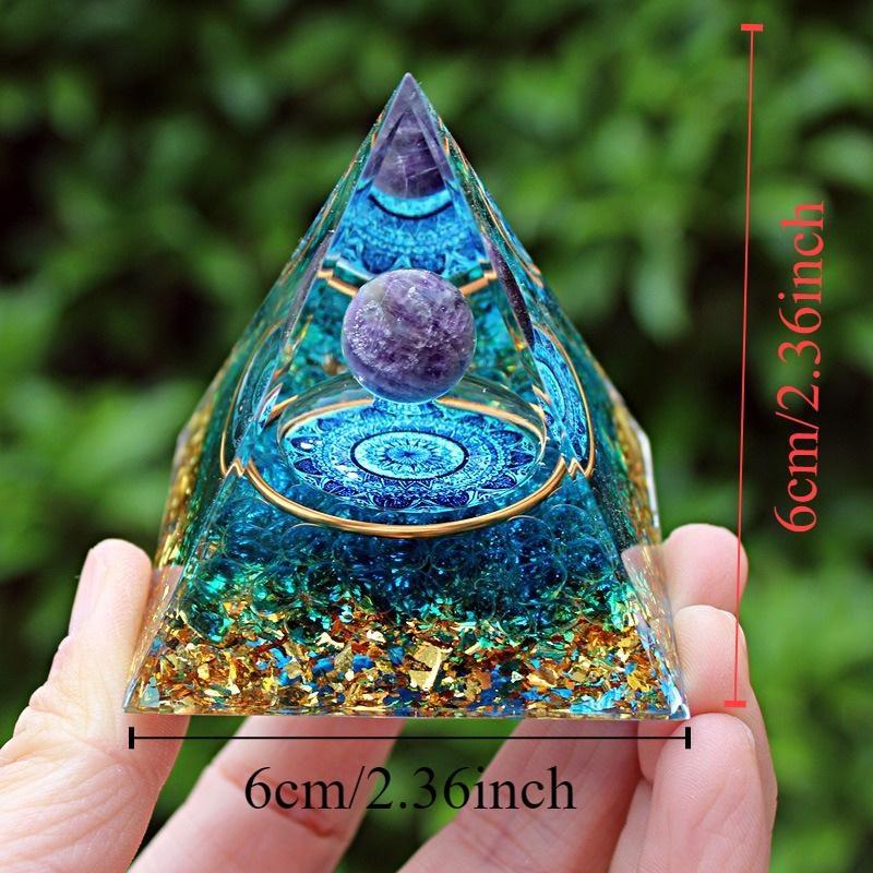1PC Crystal Crushed Stone Pyramid Home Resin Drip Crafts Desktop Ornament
