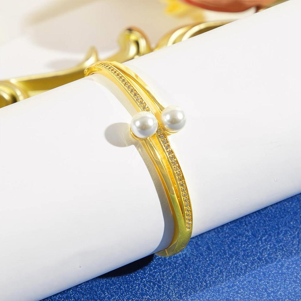 CMM Разнообразие выбора ювелирных изделий Искусственный жемчуг Золотые браслеты из циркония Браслет с подвесками Банкетные вечеринки Свадебные украшения Аксессуары для женщин