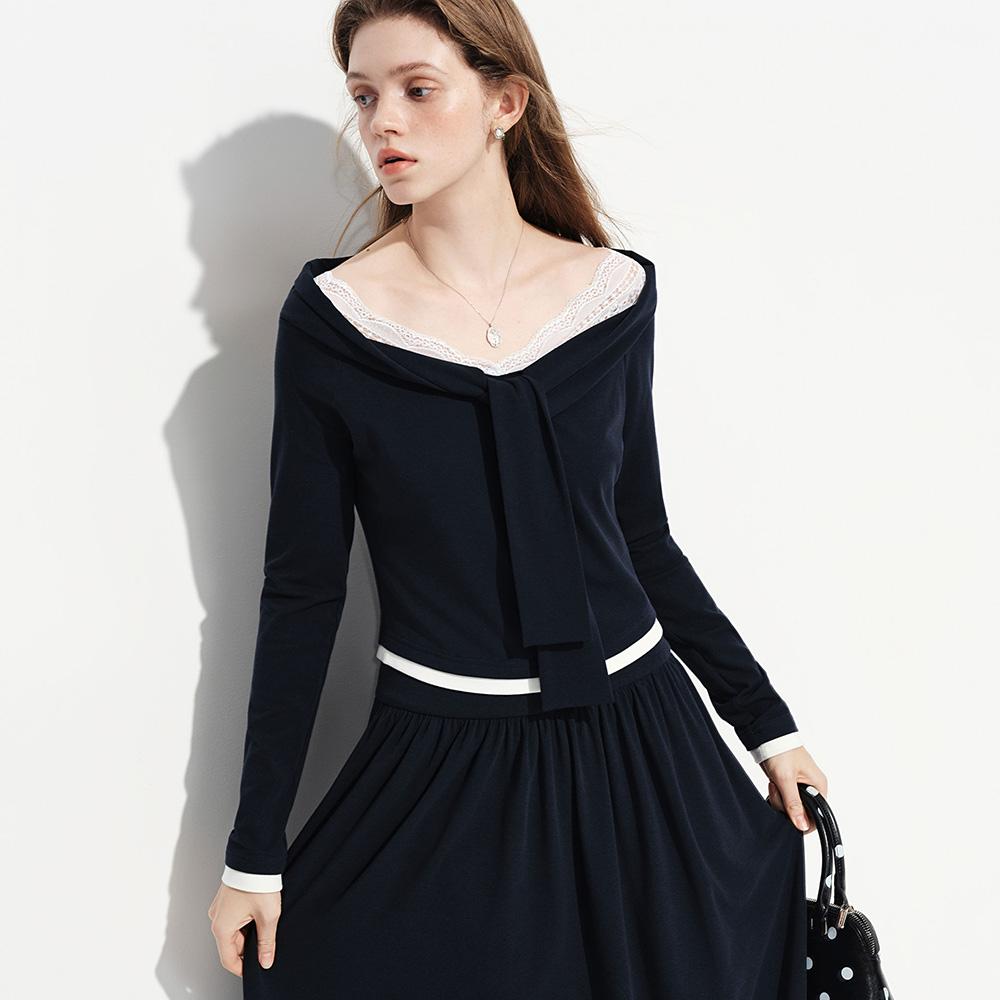 WEDNESDAY DELIGHT Wd_Lace One-Shoulder Blouse