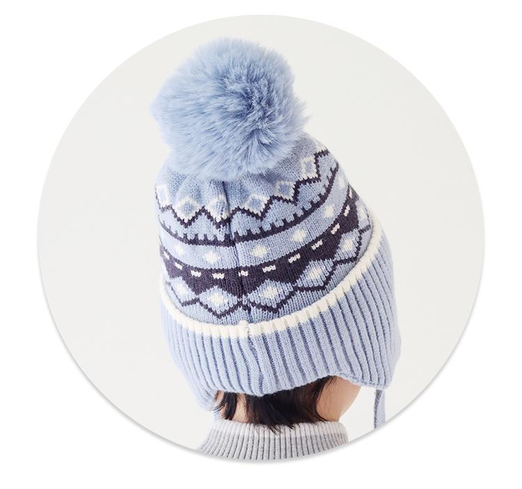 Children's winter ear protection hat, boys and girls' thick double-layer knitted hat, outdoor protection, warmth and cold protection, multiple care