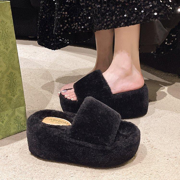 Ultra-light Material 8CM Thick-bottomed Cross-haired Slippers Women's Outer Wear 2024 Autumn and Winter New Korean Version Versatile One-word Drag