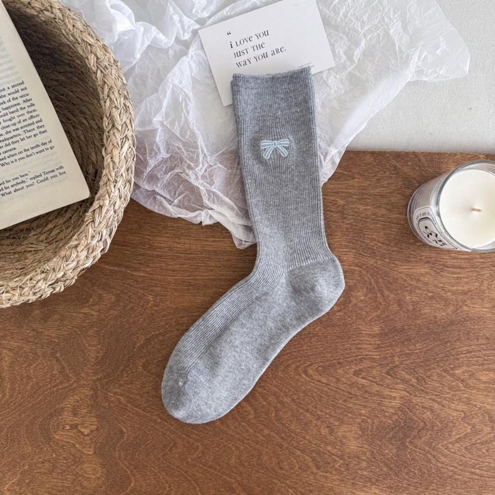 Seamless Women's Mid-Calf Socks Spring Autumn Slouchy Socks Embroidered Bow Socks  for Women Girls
