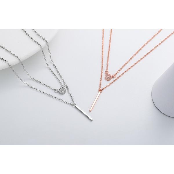 Двухслойное бриллиантовое ожерелье для женщин, модный и стильный стиль, легкая роскошь и нишевый дизайн, ношение цепочки на ключицах