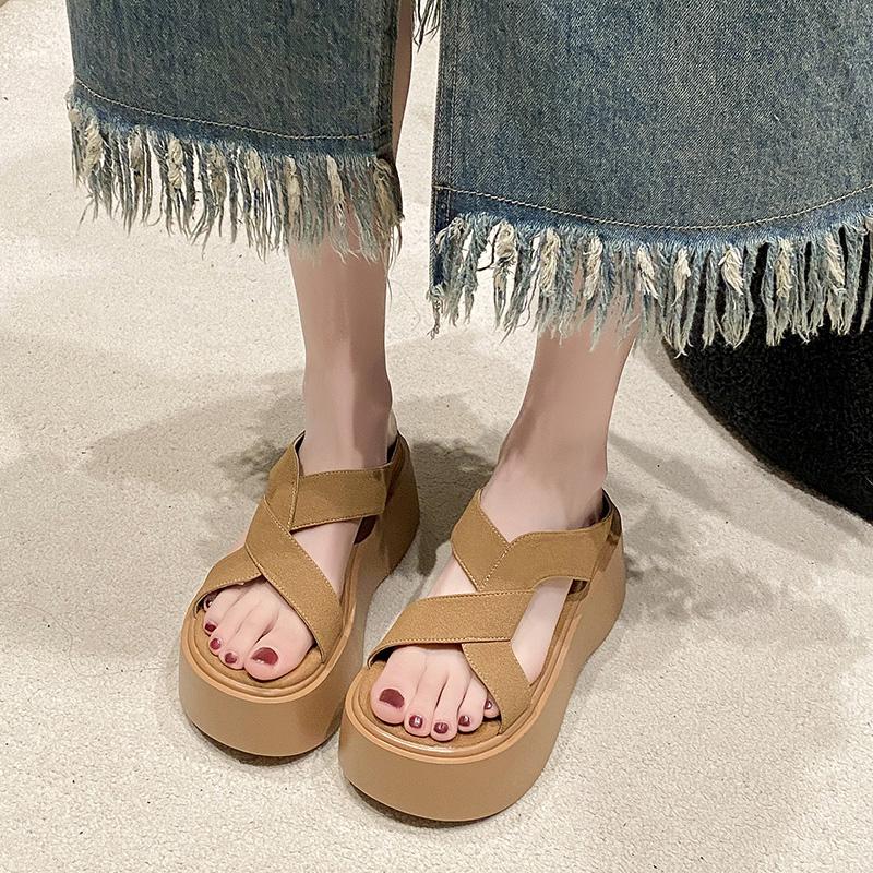 Fashion 8CM Casual Wedge Slippers Women New Summer Non Slip Platform Sandals Woman Open Toe Comfortable Female Chunky Beach Slippers