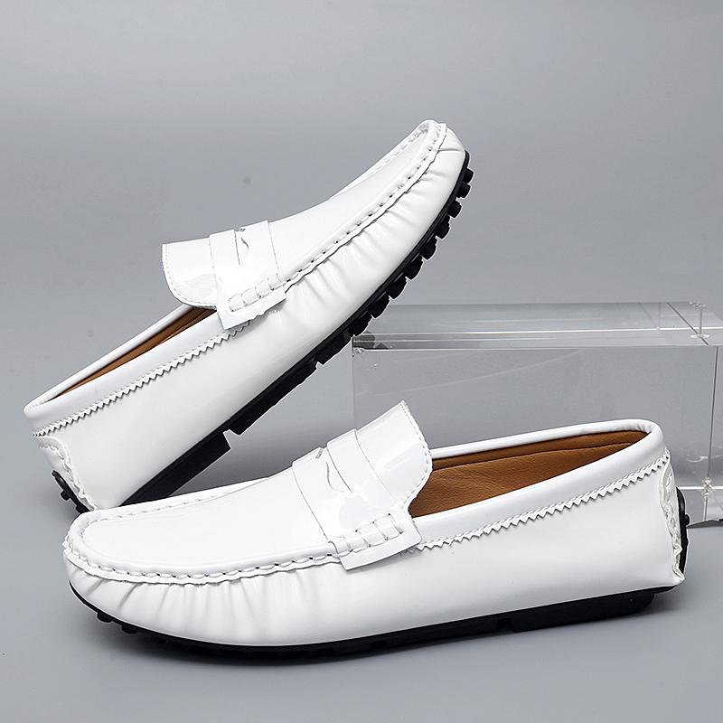 FashionGlossy Loafers Men Luxury Brand Moccasins Shoes Men Leather Loafers Shoes Slip On Non-slip Driving Loafers for Men Big Size38-48