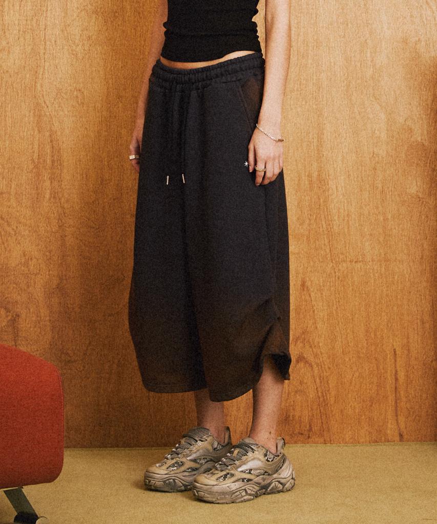 TONSIL Pintuck Washed Long Bermuda Pants Navy