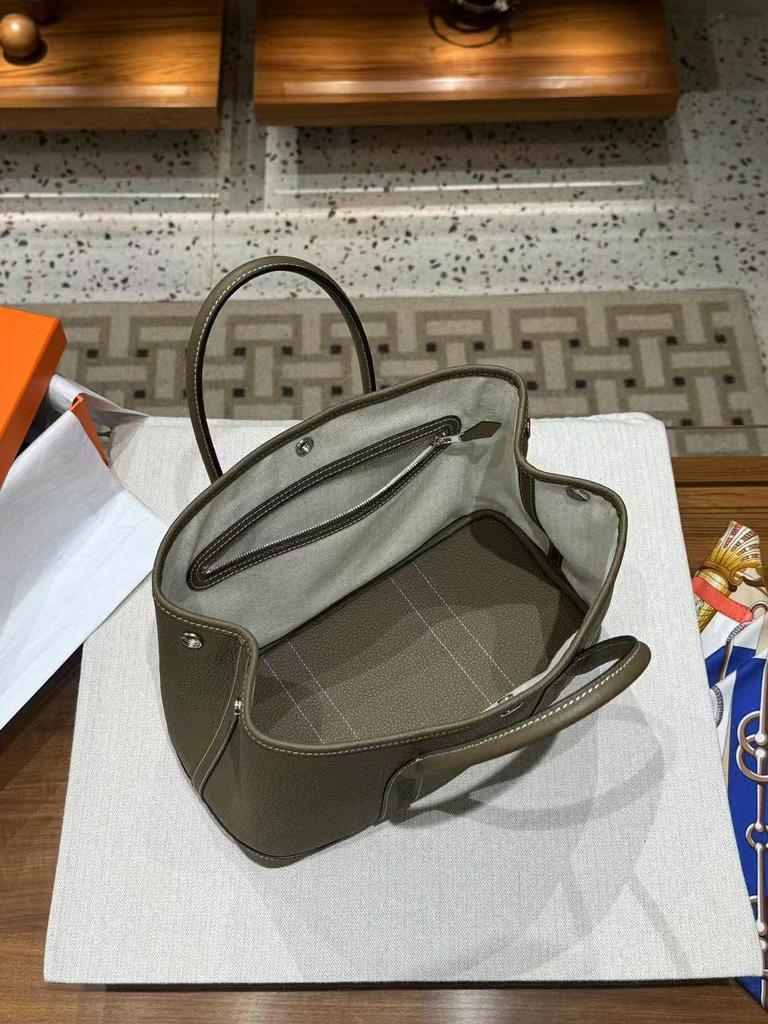 Садовая сумка-тоут из коровьей кожи 30 см - Универсальная ручная и наплечная сумка-мессенджер 2024