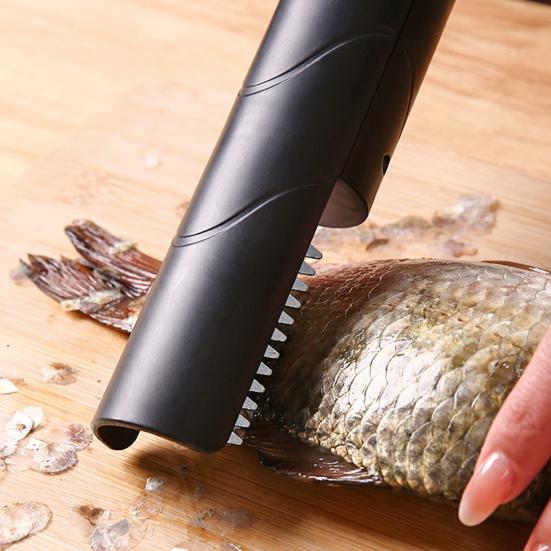 Электрическая рыбочистка Беспроводная автоматическая рыбочистка с головкой из нержавеющей стали Перезаряжаемый простой в использовании инструмент для чистки рыбы для кухни, для использования на открытом воздухе