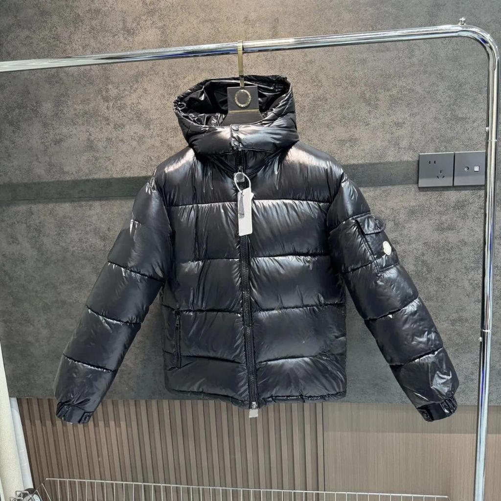 В наличии Зимняя Унисекс Яркая Поверхность Утепленная Теплая Пуховая Куртка с Капюшоном